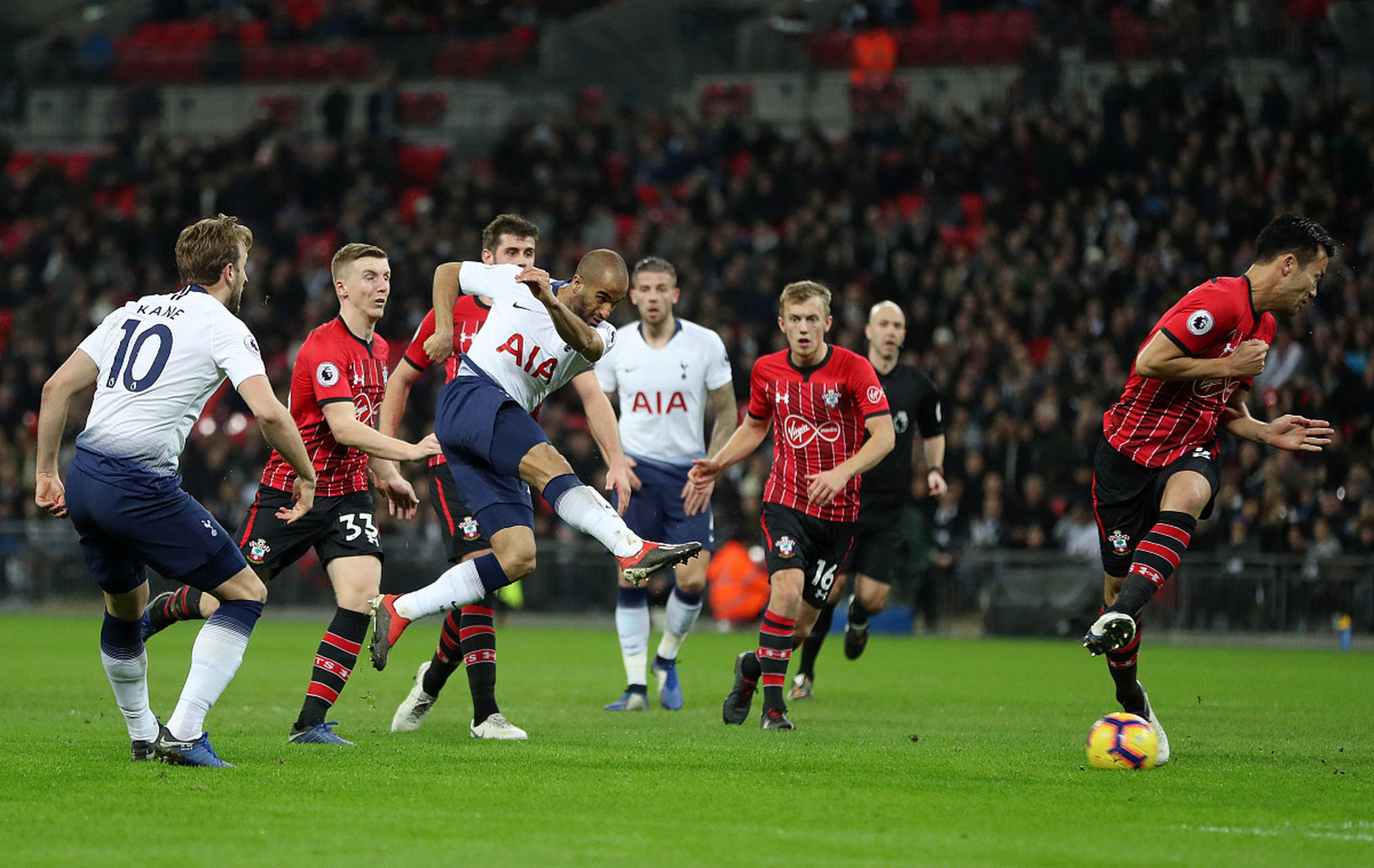 他在巴塞罗 他在巴塞罗